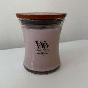 WoodWick Vanilla & Sea Salt Candle